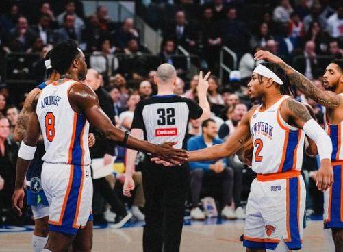 7m比分足球即时比分-【现场】兰豆回纽约三单被狂嘘 尼克斯新年状态低迷