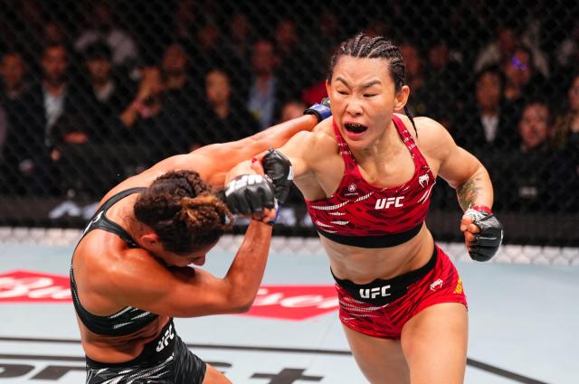 7m体育官网-UFC澳门站火爆落幕 闫晓楠“喊话”张伟丽点燃全场