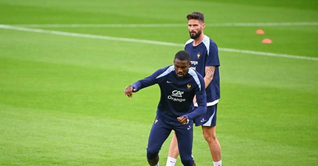 7m体育官网-【揭秘】老兵小将都挨训 法国队更衣室还好吗？