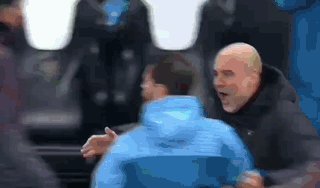 7m比分足球即时比分-丁丁压轴出场导演逆转，石油德比奉献英超招牌对决