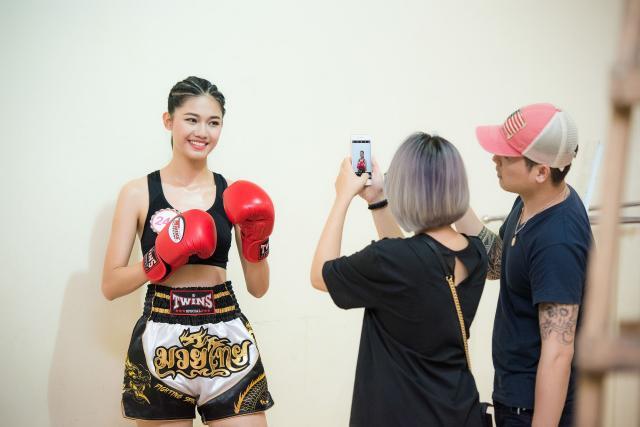 1644056275748067752.jpg 7m体育官网-越南女球迷图鉴②越南小姐新年红包庆祝越南赢国足