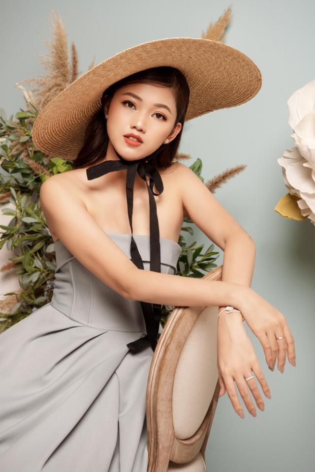 1644056424745005955.jpg 7m体育官网-越南女球迷图鉴②越南小姐新年红包庆祝越南赢国足