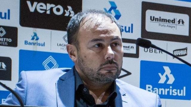 1639188541646087594.jpg 7m体育官网-王勤伯:巴甲豪门格雷米奥为什么会降级?