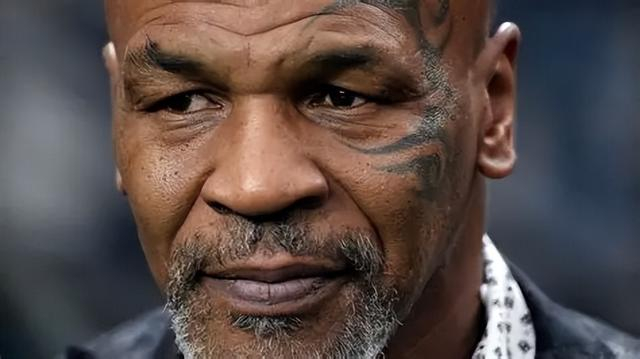 7m体育官网-铁拳让位于金钱！梅威瑟推迟战泰森，只为精准拿捏2026吸金节奏|弗洛伊德·梅威瑟|迈克·泰森|刚果|帕奎奥|迈克尔-泰森_新浪体育_新浪新闻