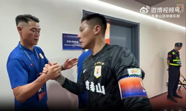 7m比分足球即时比分-北青没把铁人列入争冠集团!阿尔瓦罗能对抗 老茂韩鹏谁说了算?