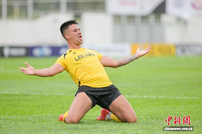 理文队夺得中国香港足球总会联赛杯冠军|杰志|陈永诺|杰志队|中新网|艾华顿_新浪体育_新浪新闻