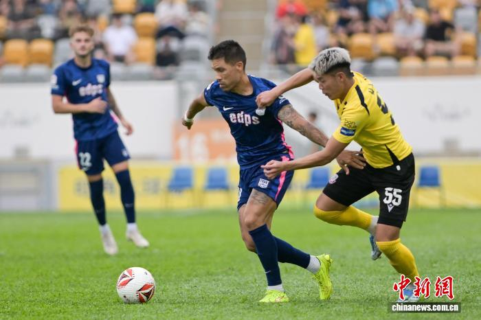 理文队夺得中国香港足球总会联赛杯冠军|杰志|陈永诺|杰志队|中新网|艾华顿_新浪体育_新浪新闻